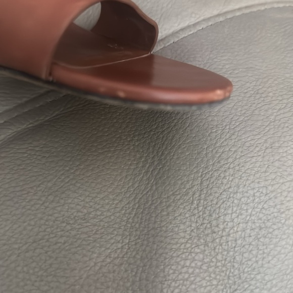 Vince Ria brown leather ankle doble strap size 9 sandals pumps - Picture 9 of 9